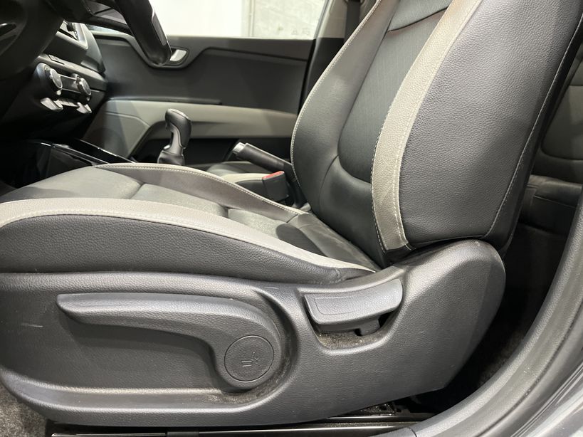 KIA STONIC 2019 - Photo n°34