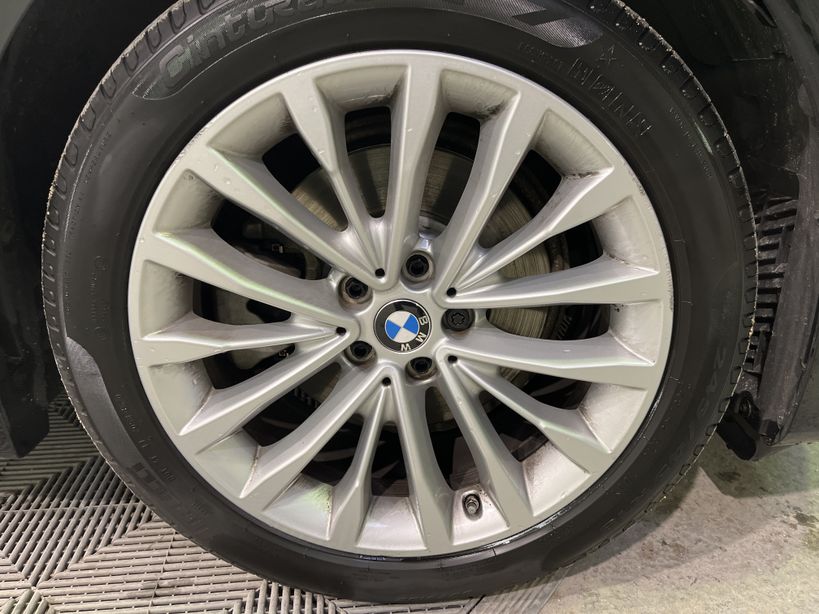 BMW SERIE 5 TOURING G31 2017 - Photo n°3