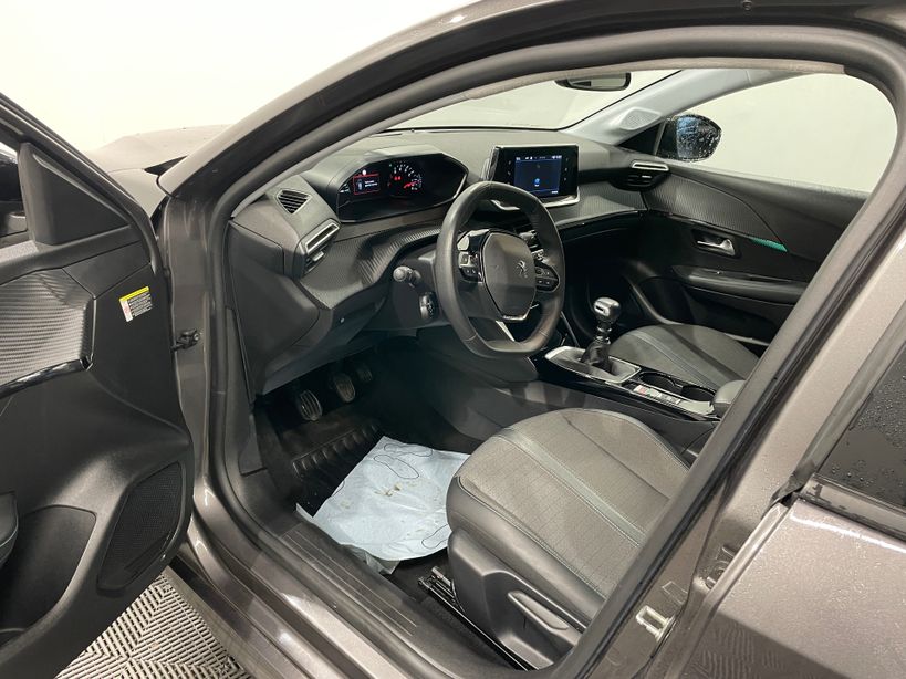 PEUGEOT 208 2023 - Photo n°17