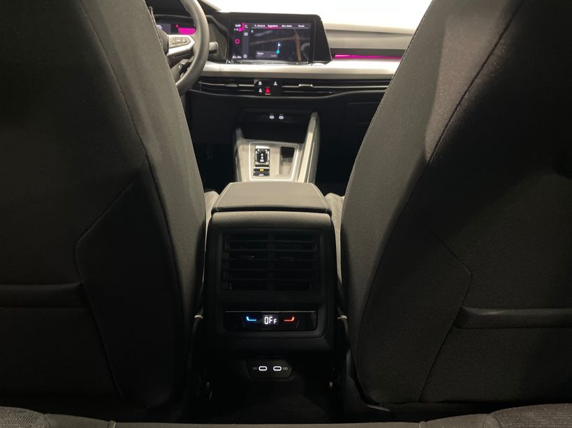 VOLKSWAGEN GOLF 2023 - Photo n°40