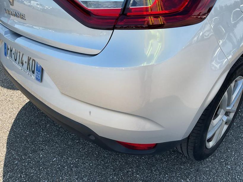 RENAULT MEGANE IV BERLINE BUSINESS 2020 - Photo n°12