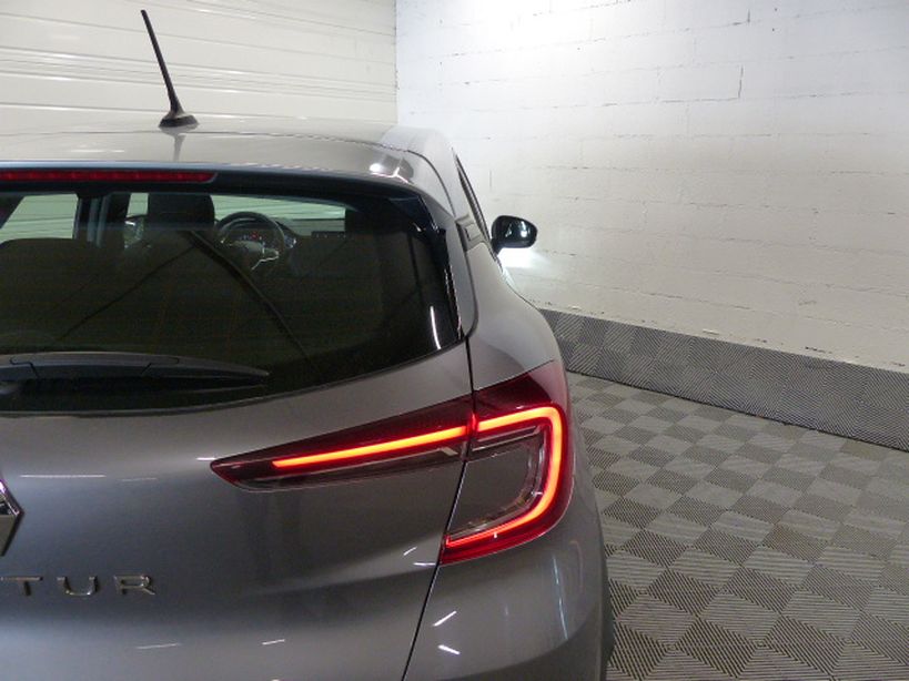 RENAULT CAPTUR 2021 - Photo n°32
