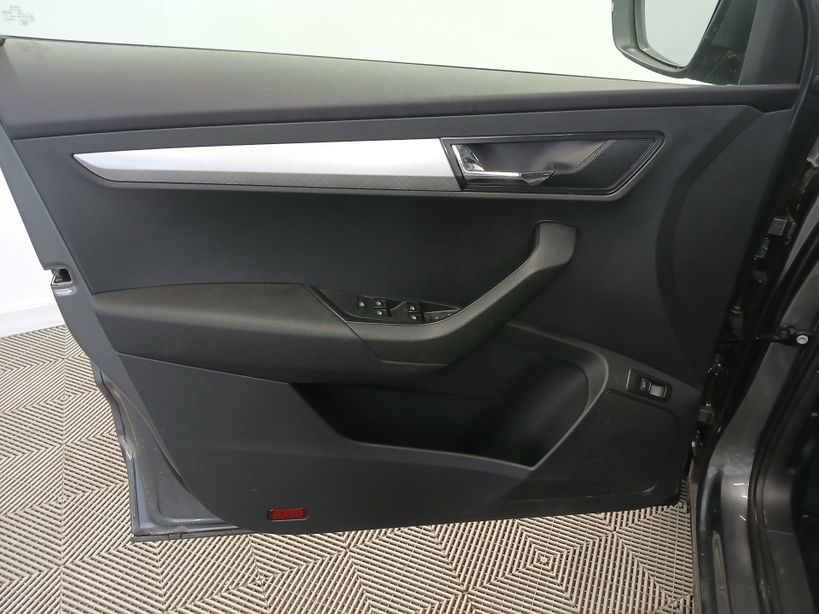 SKODA KAROQ 2023 - Photo n°9