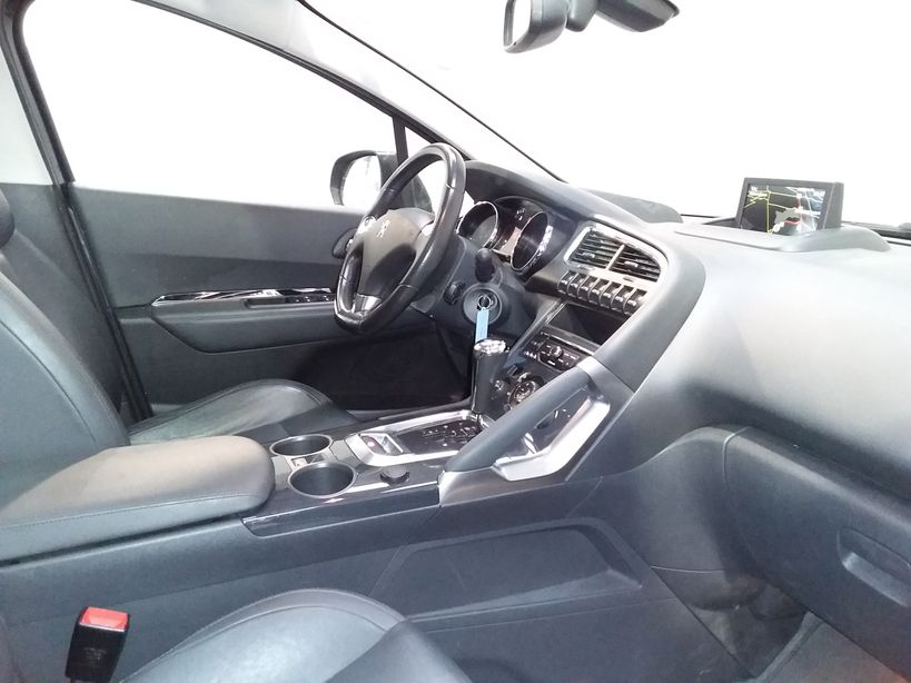 PEUGEOT 3008 2015 - Photo n°5