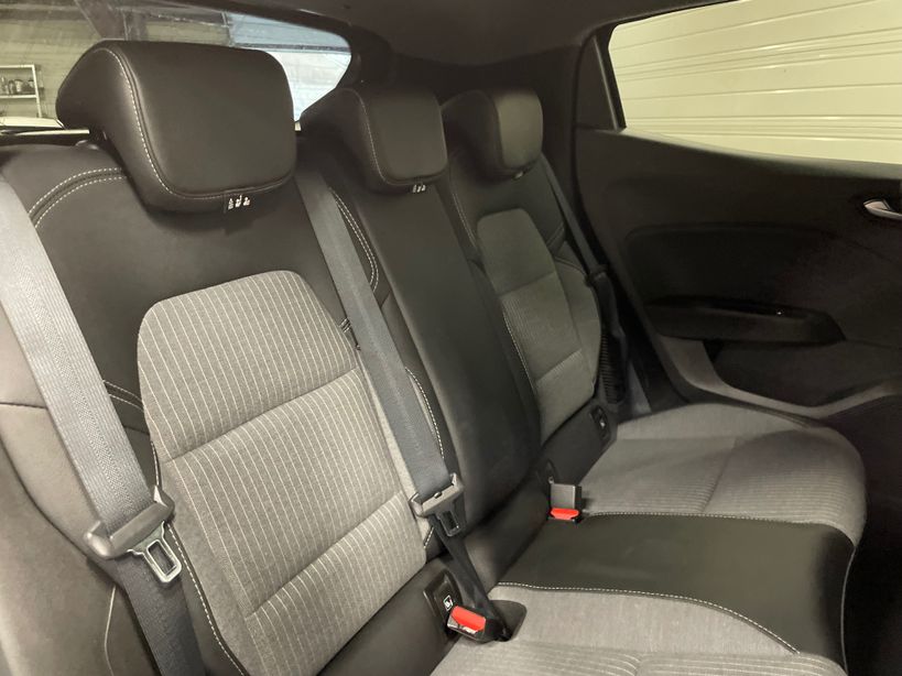 RENAULT CLIO V 2025 - Photo n°12