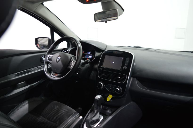 RENAULT CLIO IV 2018 - Photo n°8