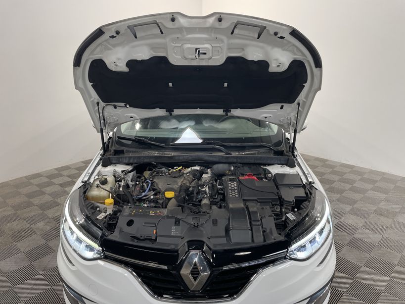 RENAULT MEGANE IV BERLINE 2021 - Photo n°6