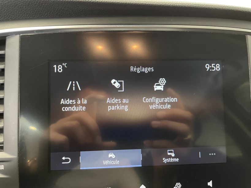 RENAULT MEGANE IV ESTATE 2021 - Photo n°24