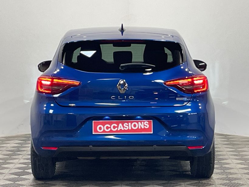 RENAULT CLIO V 2023 - Photo n°6