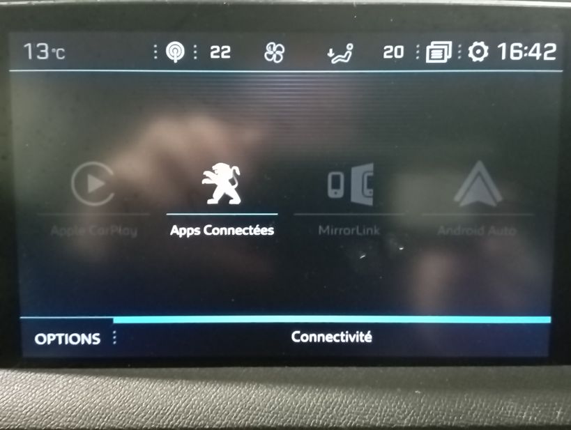 PEUGEOT 3008 2019 - Photo n°16