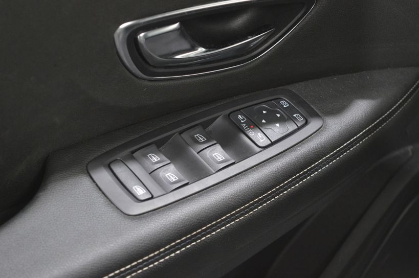 RENAULT GRAND SCENIC IV BUSINESS 2017 - Photo n°36
