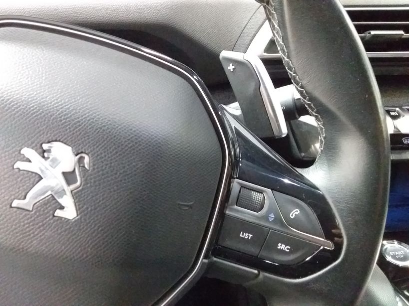 PEUGEOT 5008 BUSINESS 2018 - Photo n°20
