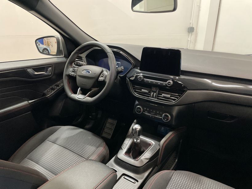 FORD KUGA 2022 - Photo n°9