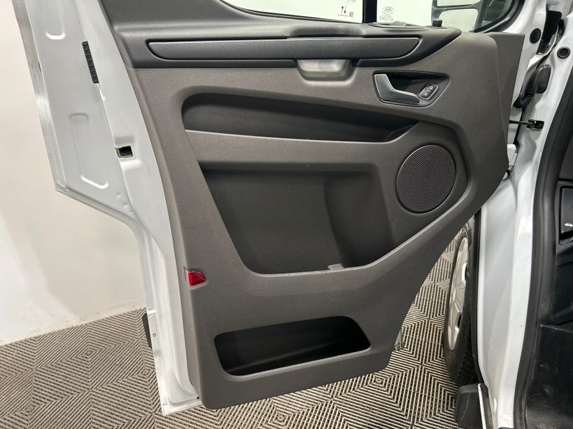 FORD TRANSIT CUSTOM 2024 - Photo n°26