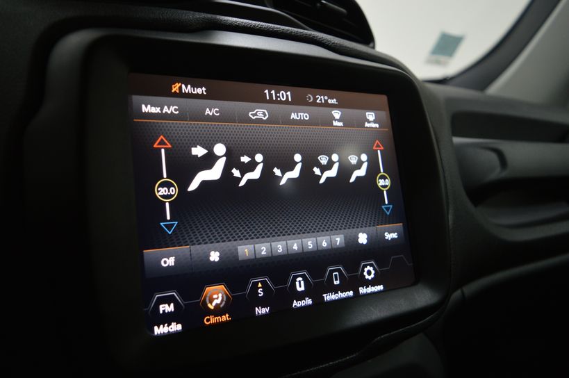 JEEP RENEGADE 2019 - Photo n°17