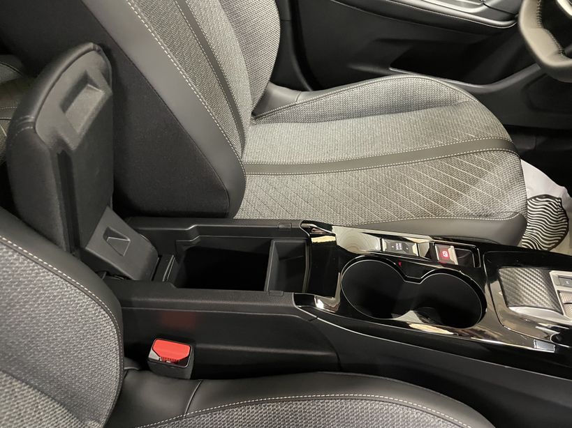 PEUGEOT 2008 2025 - Photo n°28