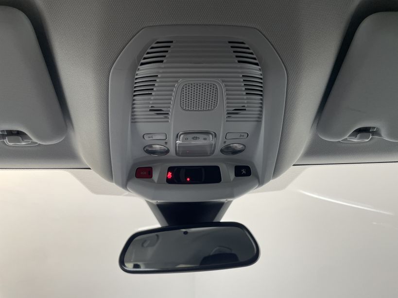 PEUGEOT 3008 BUSINESS 2020 - Photo n°24