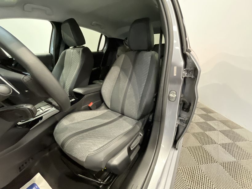 PEUGEOT 208 2024 - Photo n°9