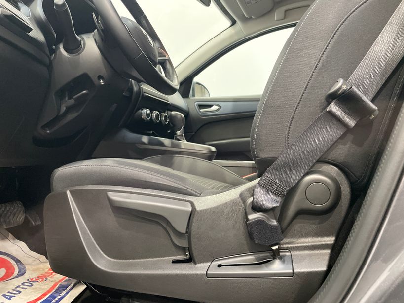 RENAULT ARKANA 2023 - Photo n°38