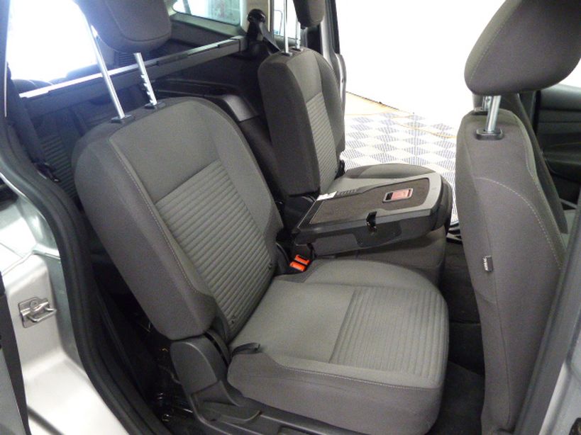 FORD GRAND C MAX 2018 - Photo n°7