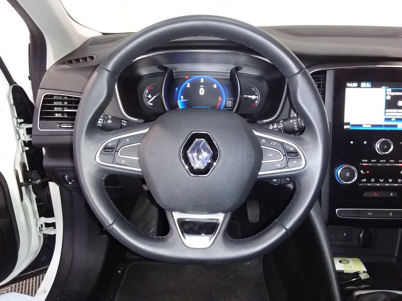 RENAULT MEGANE IV BERLINE BUSINESS 2016 - Photo n°16
