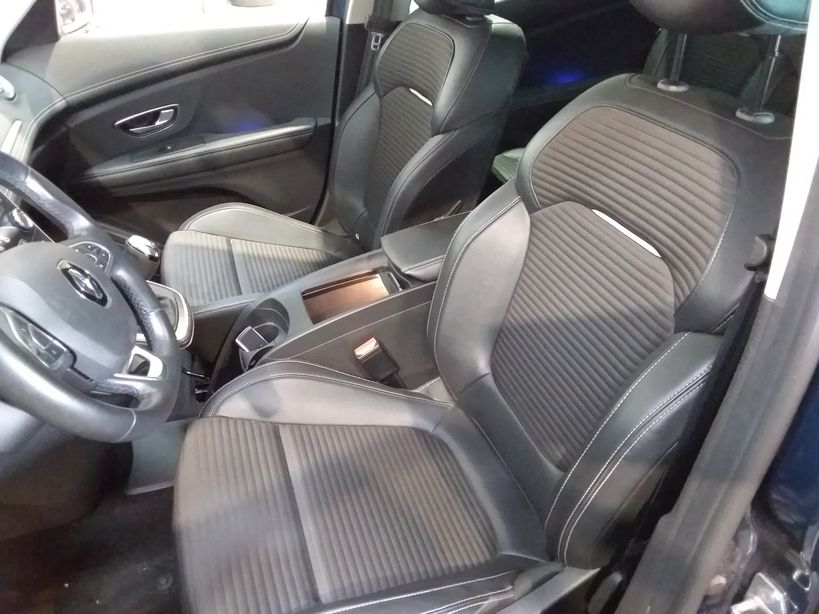 RENAULT SCENIC IV 2018 - Photo n°22