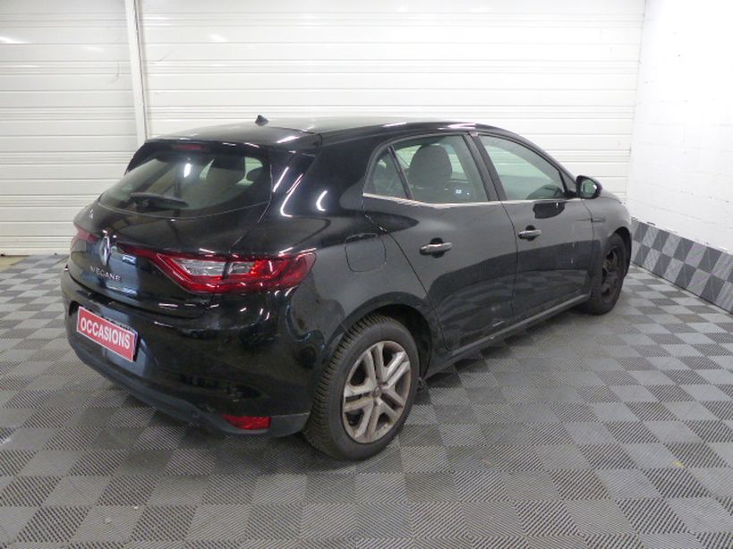 RENAULT MEGANE IV BERLINE BUSINESS 2019 - Photo n°4