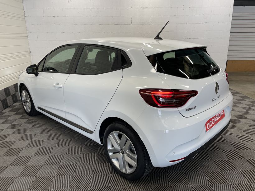 RENAULT CLIO V 2021 - Photo n°8