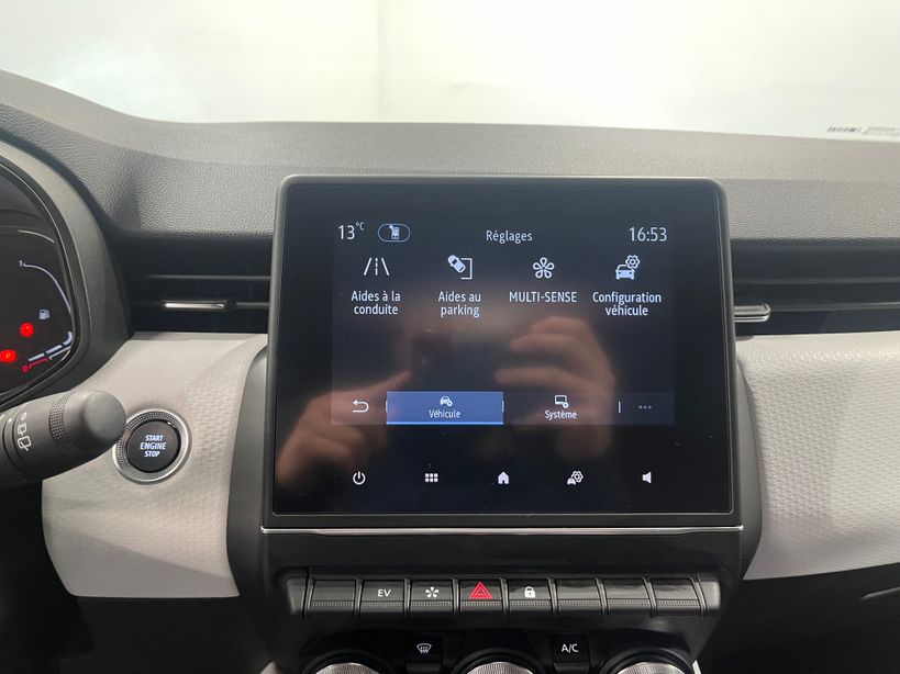 RENAULT CLIO V 2021 - Photo n°23