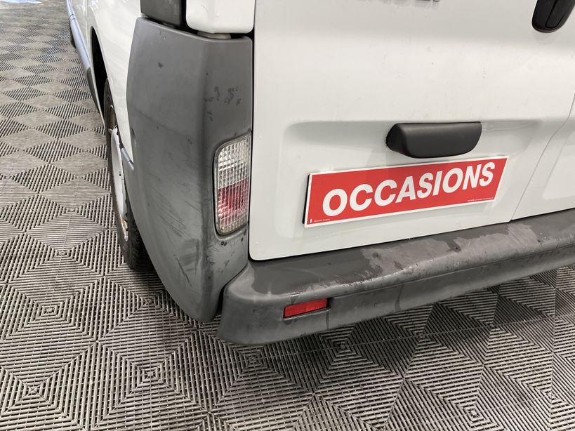 RENAULT TRAFIC FOURGON 2010 - Photo n°7