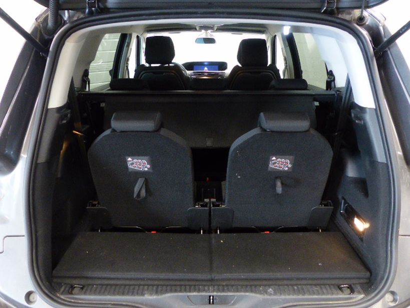 CITROEN GRAND C4 PICASSO 2018 - Photo n°8