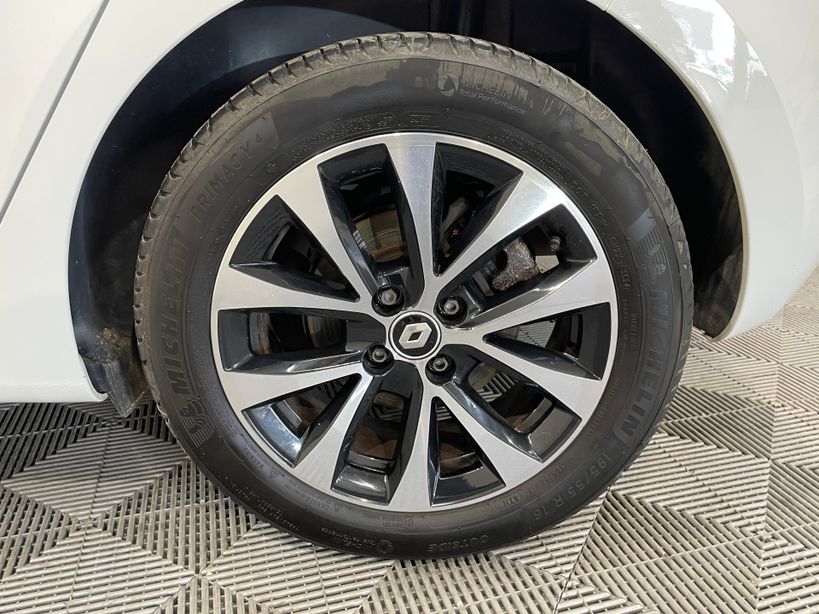 RENAULT CLIO V 2022 - Photo n°40