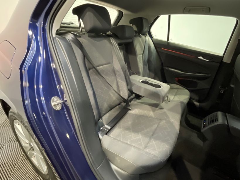 VOLKSWAGEN GOLF 2023 - Photo n°40