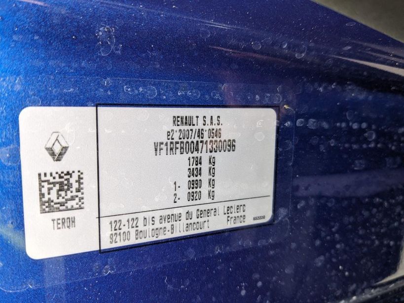 RENAULT MEGANE IV BERLINE 2023 - Photo n°3