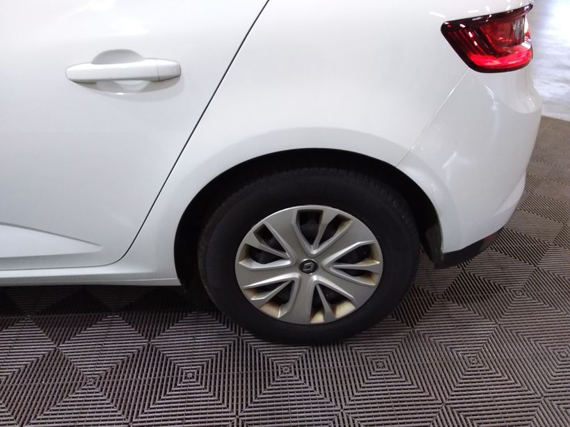RENAULT MEGANE IV SOCIETE 2020 - Photo n°25