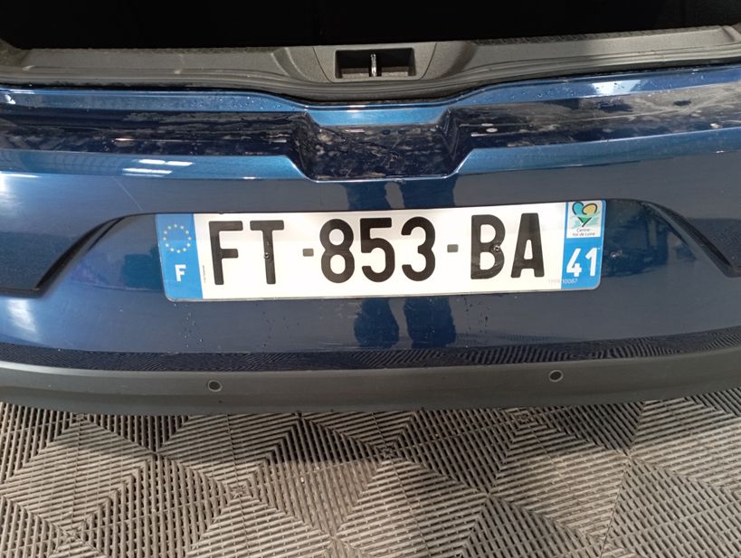 RENAULT MEGANE IV BERLINE 2020 - Photo n°1