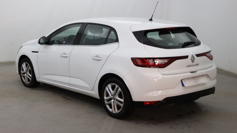RENAULT MEGANE IV BERLINE BUSINESS 2017 - Photo n°3