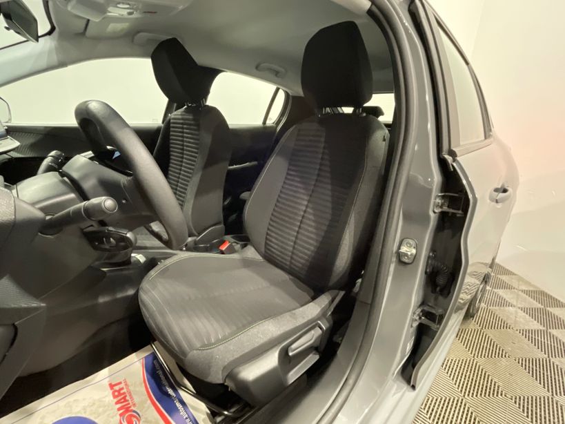 PEUGEOT 208 2024 - Photo n°9