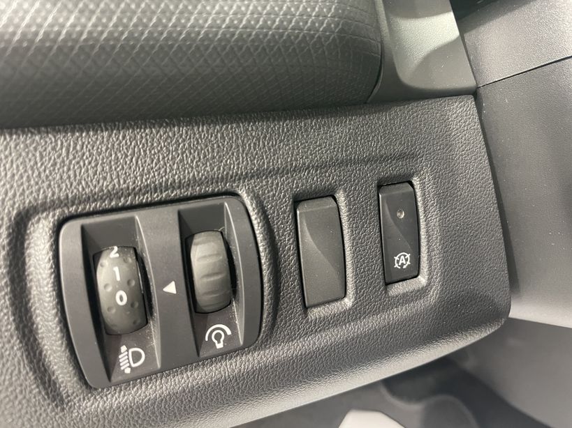 RENAULT CLIO IV ESTATE BUSINESS 2020 - Photo n°23