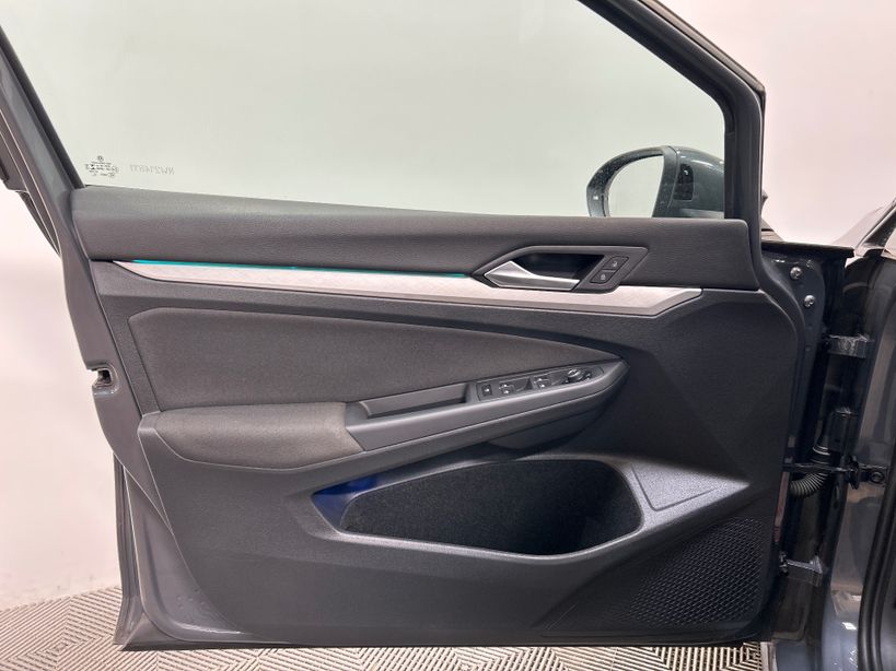 VOLKSWAGEN GOLF 2022 - Photo n°29