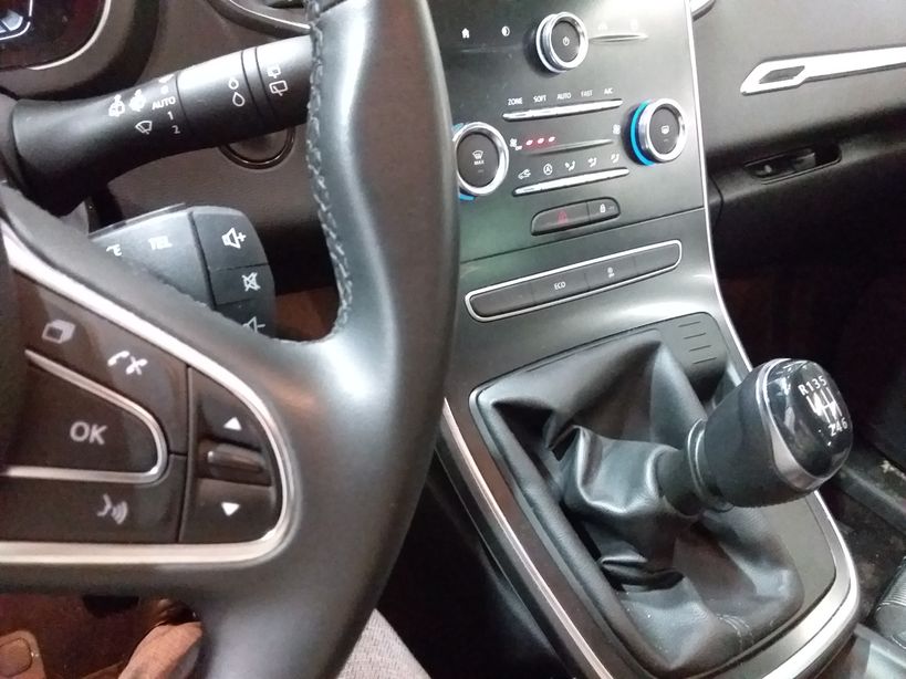 RENAULT GRAND SCENIC IV BUSINESS 2020 - Photo n°22