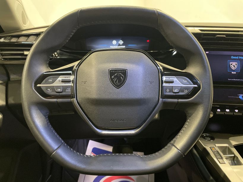 PEUGEOT 308 2023 - Photo n°11