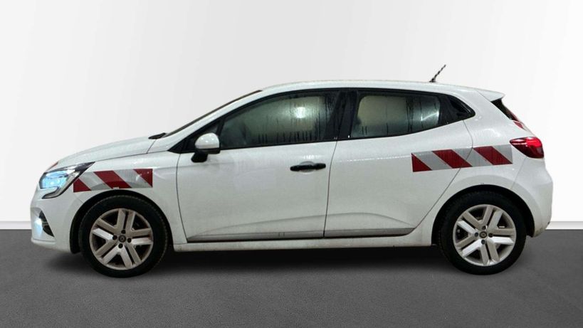 RENAULT CLIO V 2021 - Photo n°8