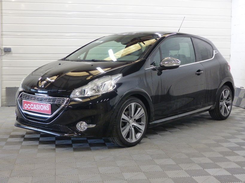 PEUGEOT 208 2014 - Photo n°1