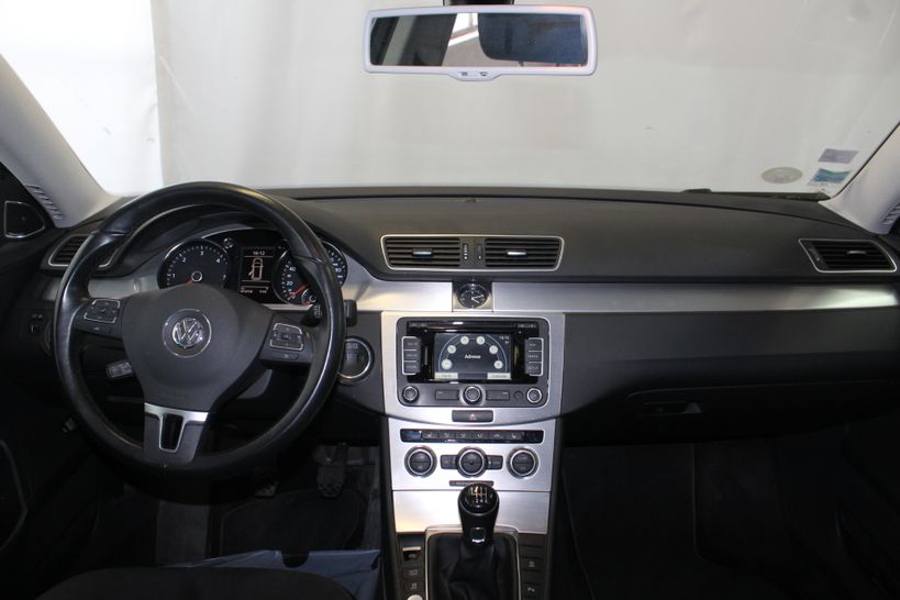 VOLKSWAGEN PASSAT SW 2014 - Photo n°3