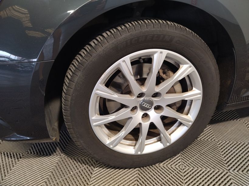 AUDI A4 AVANT BUSINESS 2015 - Photo n°4