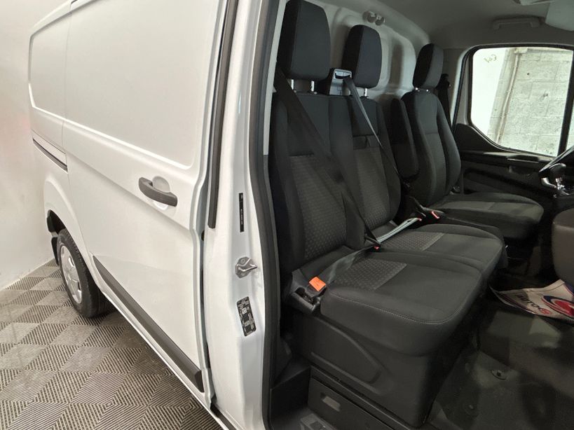 FORD TRANSIT CUSTOM 2024 - Photo n°10