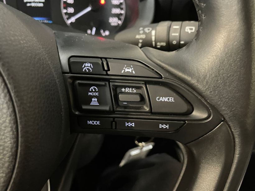 TOYOTA YARIS HYBRIDE 2025 - Photo n°24