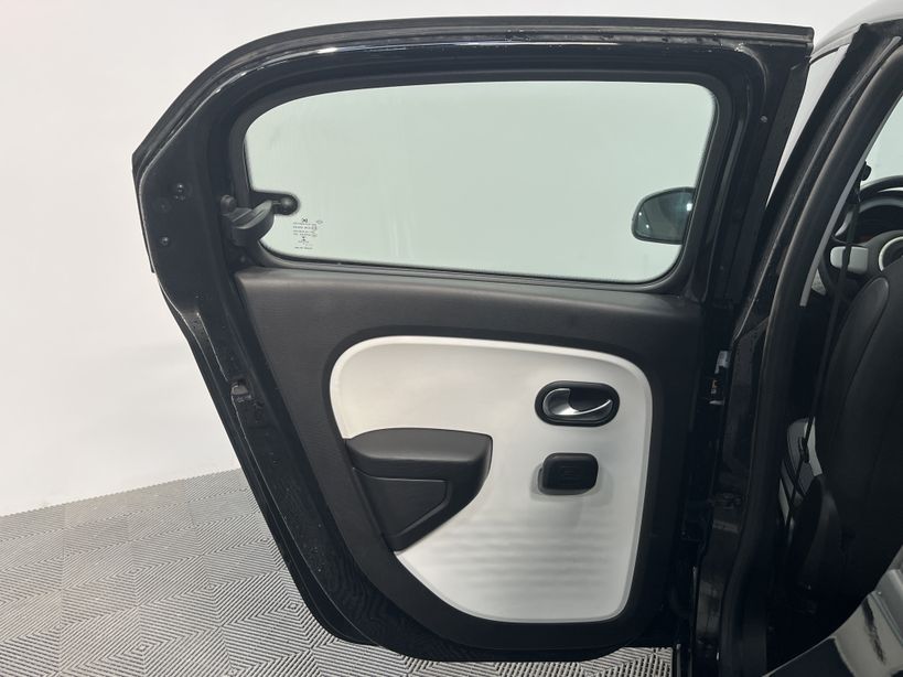 RENAULT TWINGO III 2021 - Photo n°33