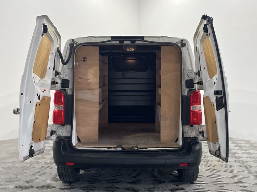 CITROEN JUMPY FOURGON 2018 - Photo n°35